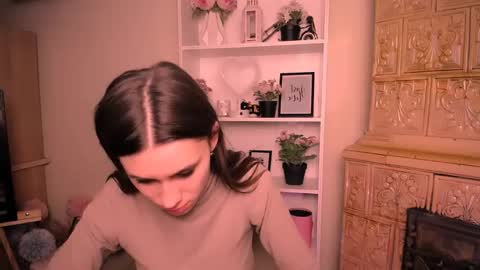 Rose online show from April 14, 6:49 am