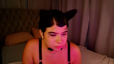Rosalie Bliss online show from June 4, 8:04 pm
