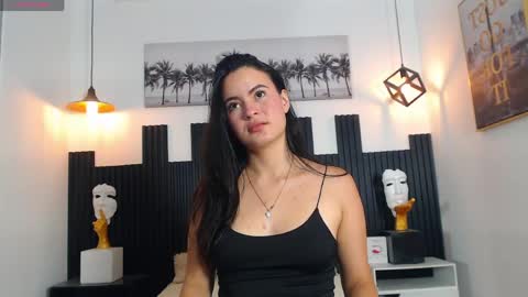 R O S A L I A online show from April 28, 8:57 pm