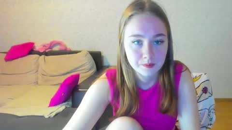 rosalina1690 online show from January 9, 3:26 am