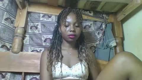 Rosalinda online show from April 14, 9:40 pm