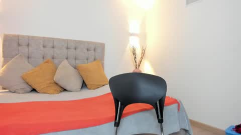 Rosalinda online show from April 13, 12:20 pm