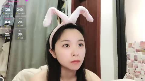 Snapshot of rose6688 chatting on February 24, 7:33 am rose online show from February 24, 7:33 am