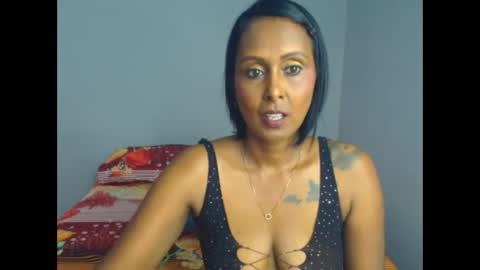 rose_4uxxx online show from March 22, 2:32 pm