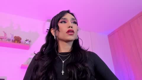 Rose Saenz online show from December 16, 8:59 pm