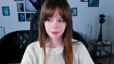 rose__west online show from April 3, 11:17 am