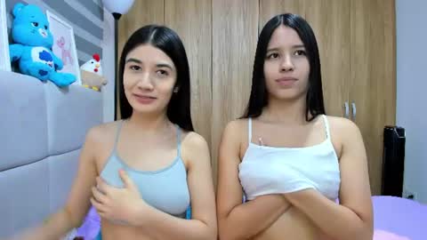 Rose y Miah online show from June 15, 4:37 am