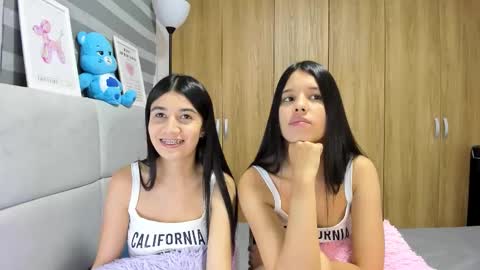 Rose y Miah online show from March 25, 2:29 am