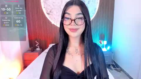 Rose online show from June 12, 1:43 pm