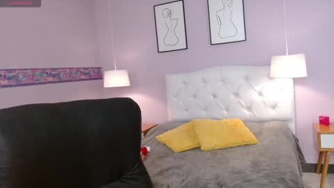 sofia online show from October 14, 3:20 am