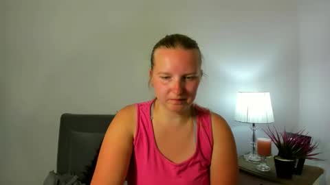 Rose online show from May 14, 5:55 pm