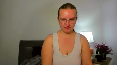 Rose online show from April 28, 5:28 pm