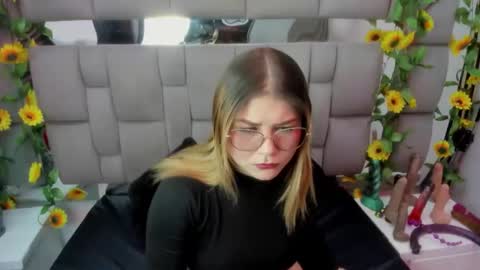 Julieta online show from February 16, 6:39 pm