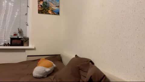 Mimi online show from December 15, 3:19 pm