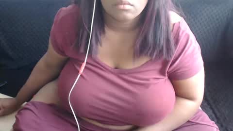 LAURA online show from March 2, 10:38 pm