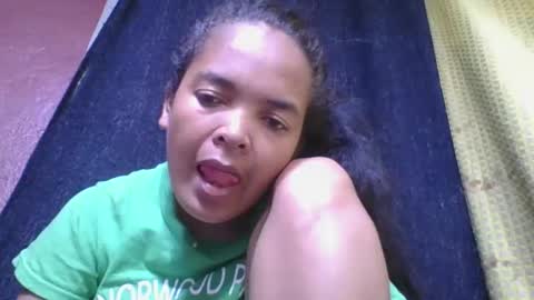 rosia685234 online show from September 12, 7:38 pm