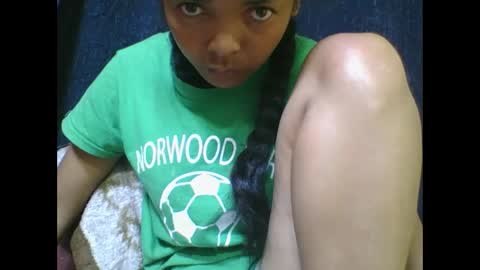 rosia685234 online show from September 17, 5:00 am