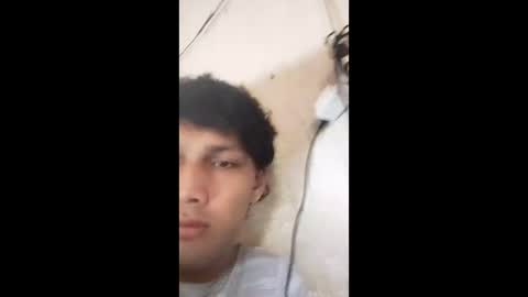 Snapshot of roskof69 chatting on March 6, 1:14 pm Ribuu online show from March 6, 1:14 pm