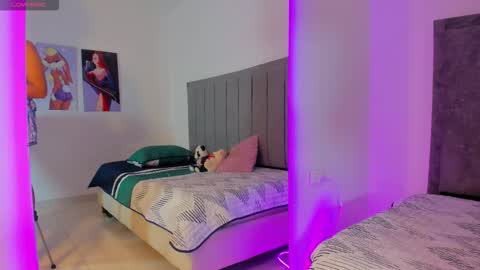 rosse_taylorx1 online show from March 3, 6:59 pm