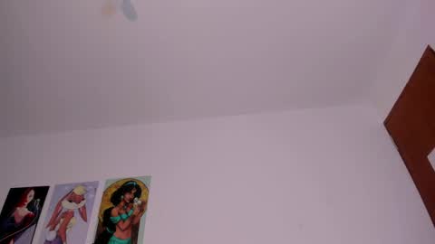 rosse_taylorx1 online show from April 13, 7:07 pm