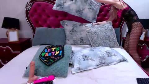 Rosse Cougar  online show from March 17, 5:45 am