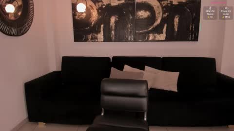 Rossie Rivers online show from February 11, 8:34 pm