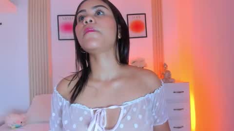 rossy_x online show from November 11, 8:00 pm