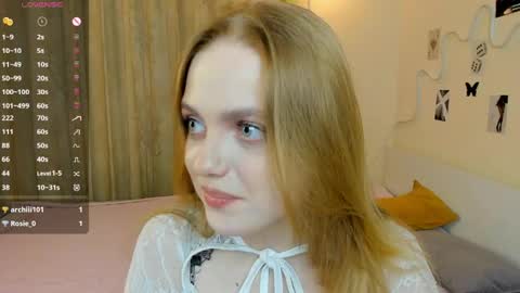 Im Luna online show from May 16, 9:24 pm