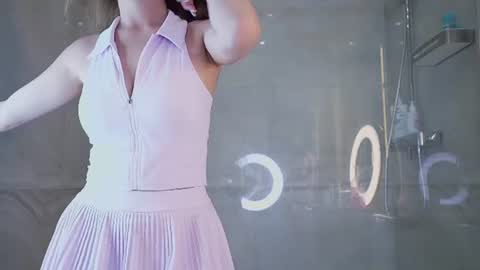 Hi Im Maria Check my Bio  online show from June 16, 11:36 am