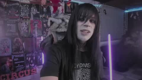 rot online show from May 14, 8:51 pm