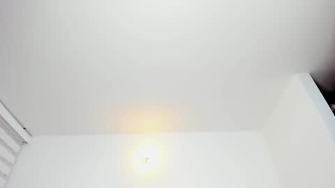 Snapshot of rousefox1 chatting on February 6, 10:58 am Valeria online show from February 6, 10:58 am