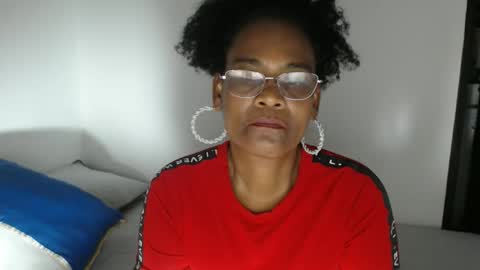 luxa online show from December 2, 7:23 pm