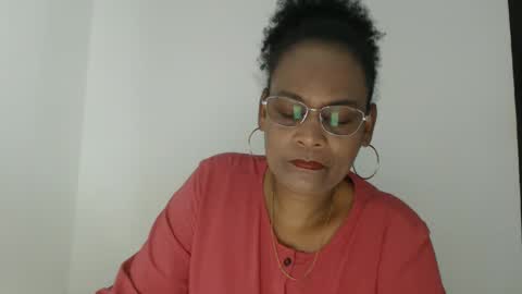 luxa online show from September 8, 7:24 pm