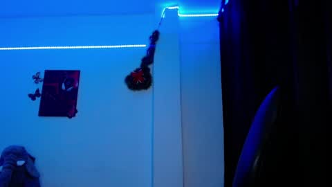 Snapshot of rousrossell_4 chatting on January 12, 3:07 am Call me Rous  online show from January 12, 3:07 am