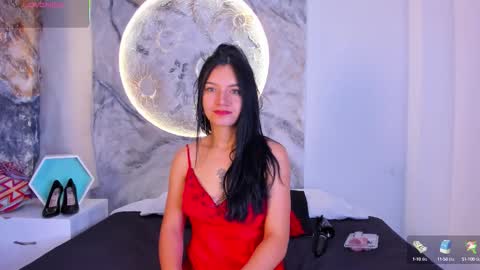 Snapshot of roxanaborns chatting on October 14, 12:52 pm roxanaborns online show from October 14, 12:52 pm