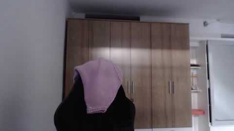 Roxana online show from January 18, 10:30 pm