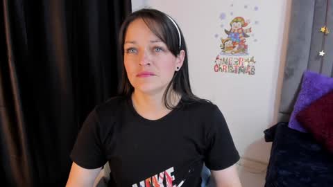  Roxan  online show from December 9, 8:12 pm