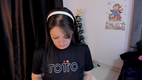  Roxan  online show from December 22, 11:41 pm