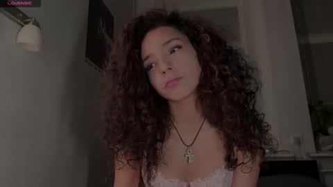 Roxie online show from January 17, 5:17 am