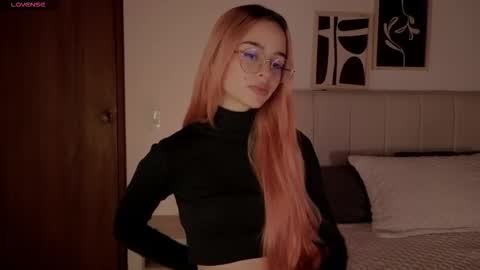 Roxxy online show from February 2, 10:39 pm