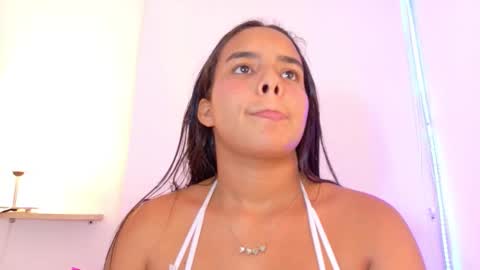 roxy_stone1 online show from October 18, 10:14 pm