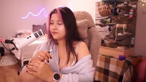 roxysuh online show from September 26, 9:17 am