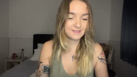 Roxy online show from July 27, 2:58 pm