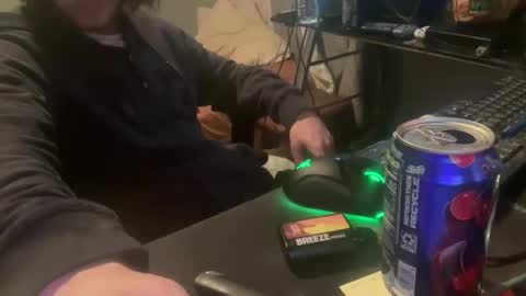 Royalty13m online show from October 28, 7:09 am