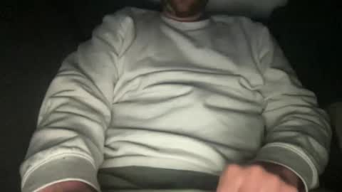 roythegil online show from March 1, 11:39 am