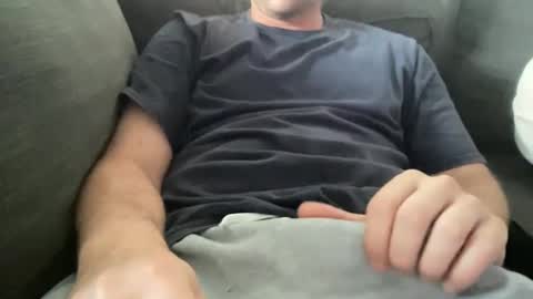 roythegil online show from September 26, 4:26 pm