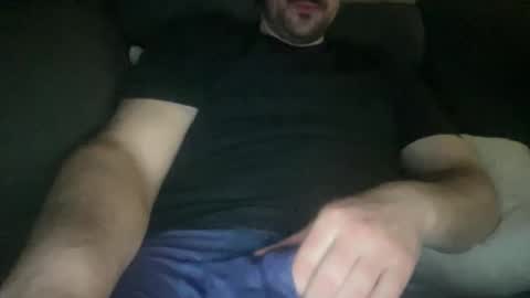 roythegil online show from April 10, 4:18 am