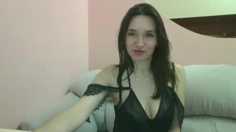 Roza05x online show from November 12, 7:05 pm