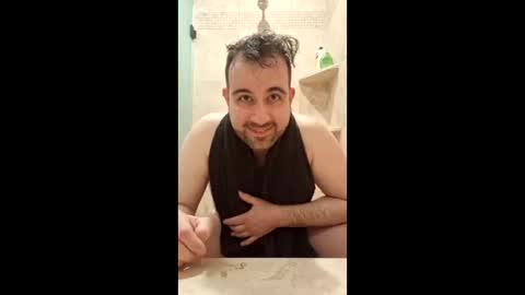 Snapshot of rubenator69 chatting on January 10, 1:42 am Ruben online show from January 10, 1:42 am