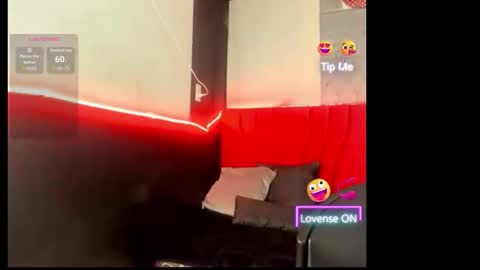 ruby_rouse2007 online show from March 17, 8:08 am